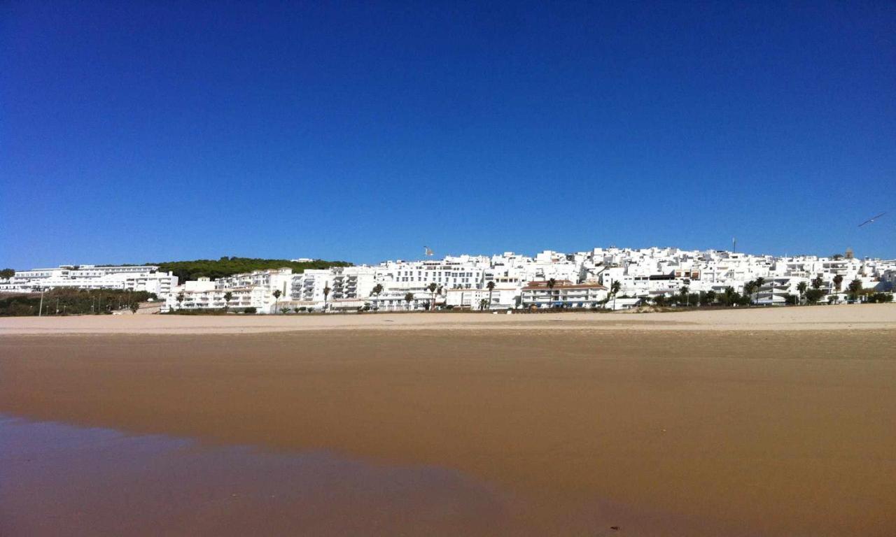 Marina 1 Atico de Lujo independiente Vistas al mar Piscina Conil De La Frontera Exterior foto
